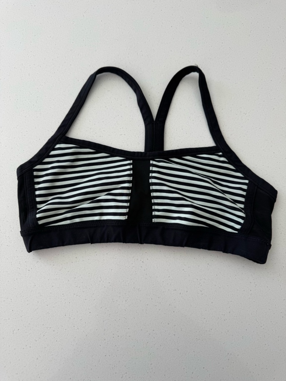 Lululemon Pump It Up Sports Bra Mint Moment Black Stripe Size 8